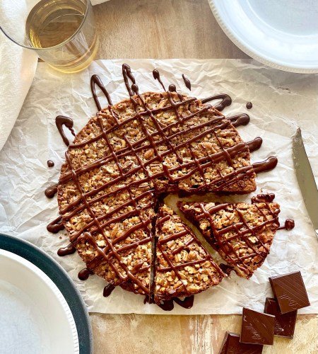Chocolate Bourbon Pecan Pie Tart