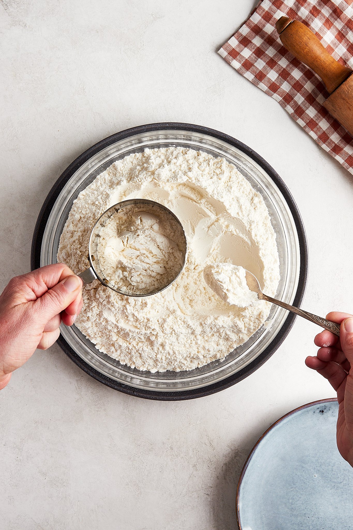 How to Measure Flour: The Spoon and Level Method by The Nostalgic Crumb